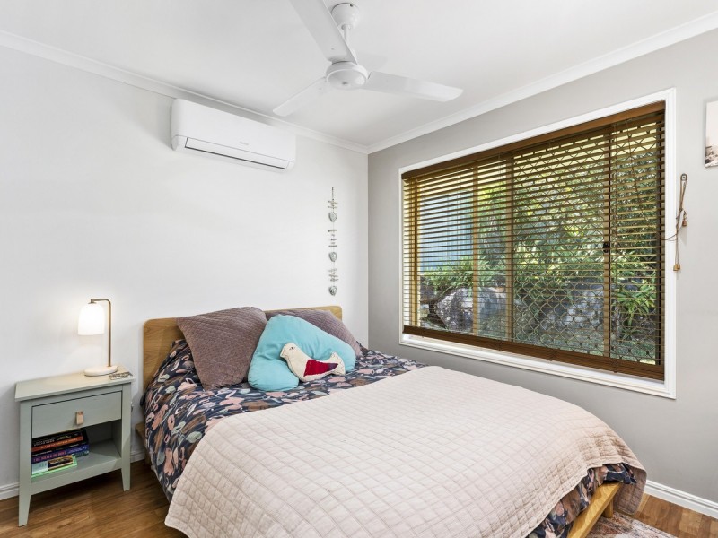 8 Mona Court, Oxenford QLD 4210