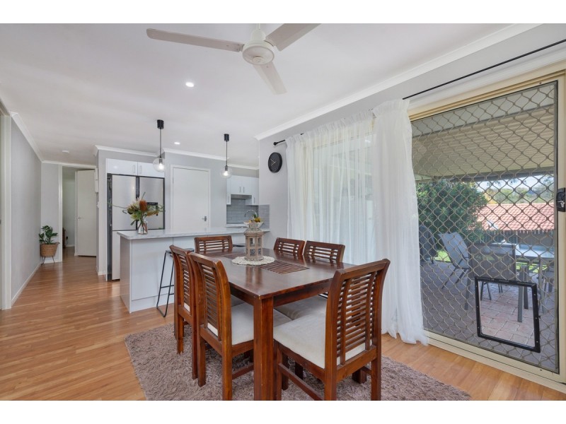 8 Mona Court, Oxenford QLD 4210