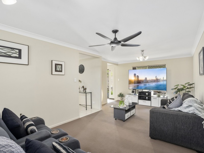 5B High Ridge Road, Gaven QLD 4211