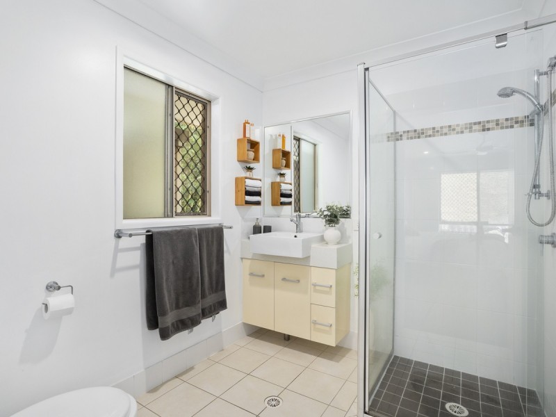 5B High Ridge Road, Gaven QLD 4211