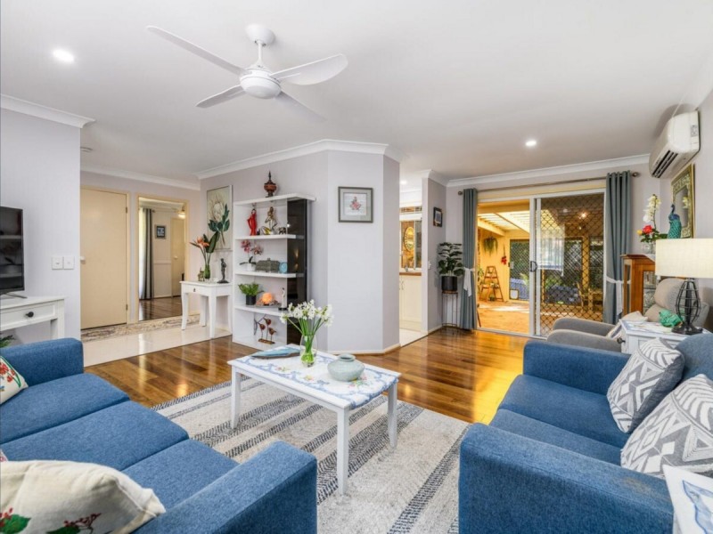 9 Coen Place, Helensvale QLD 4212