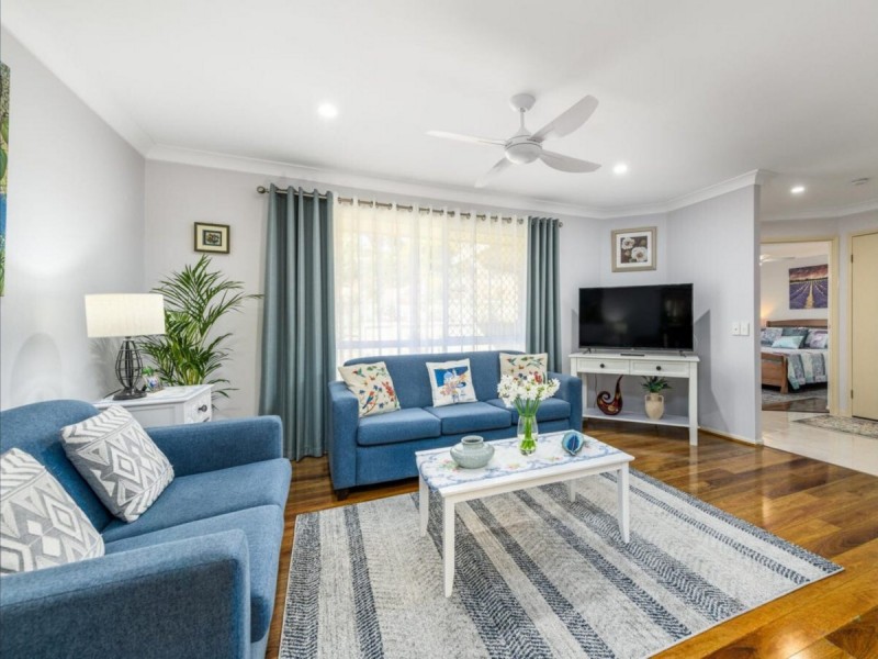 9 Coen Place, Helensvale QLD 4212