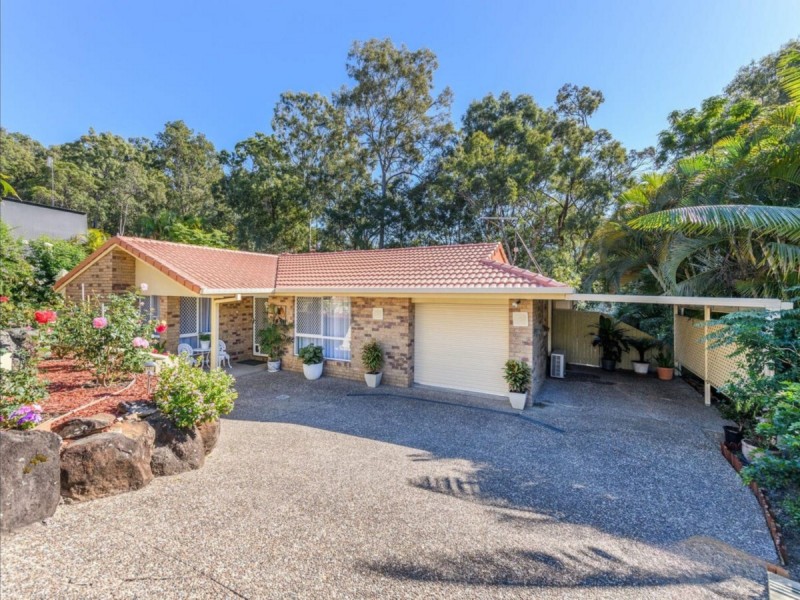 9 Coen Place, Helensvale QLD 4212