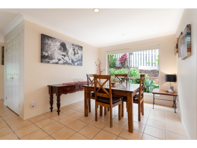 23 Heatons Crescent, Pacific Pines QLD 4211