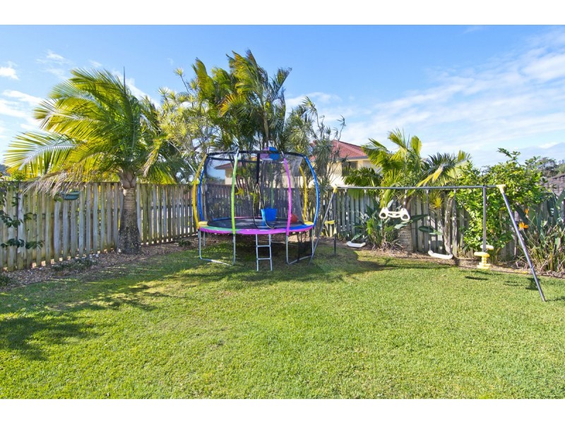 16 Cossington Circuit, Maudsland QLD 4210