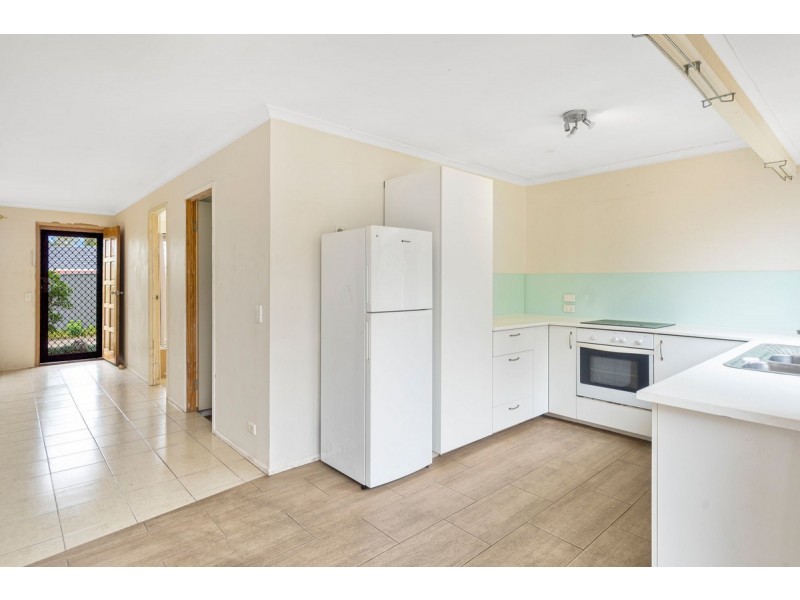 1/20 Elm Court, Labrador QLD 4215