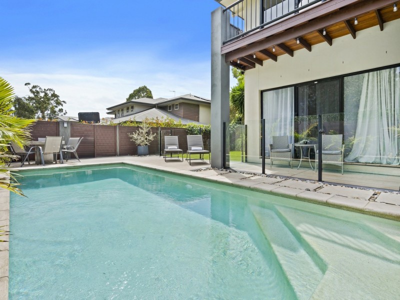 10 Calypso Court, Oxenford QLD 4210