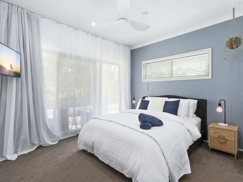 10 Calypso Court, Oxenford QLD 4210