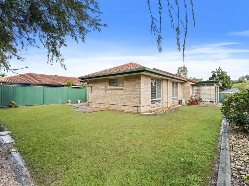 11 Gordonvale Place, Helensvale QLD 4212