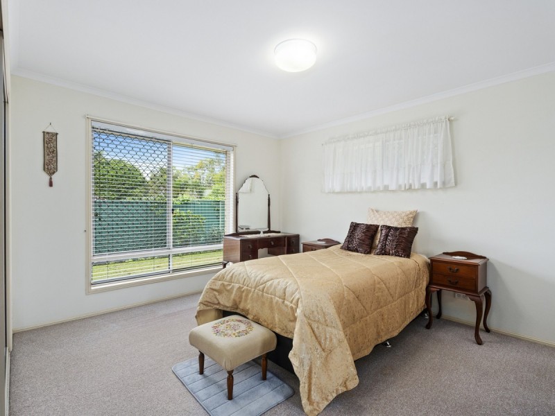 11 Gordonvale Place, Helensvale QLD 4212