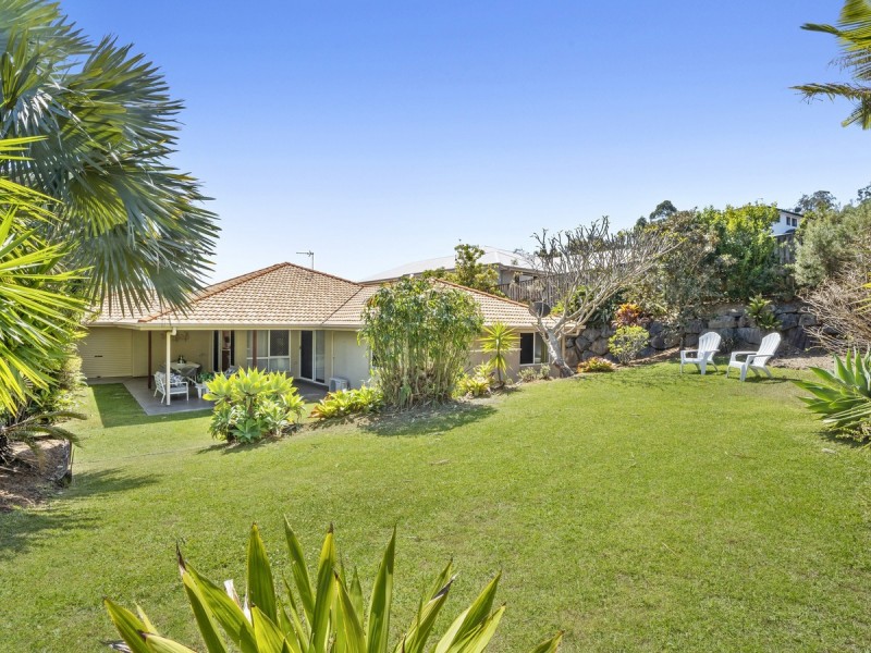 9 Angourie Crescent, Pacific Pines QLD 4211