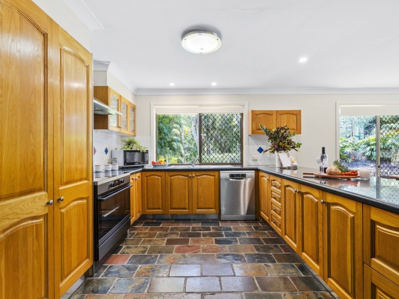 1/16 Dewberry Way, Gaven QLD 4211