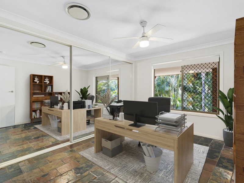 1/16 Dewberry Way, Gaven QLD 4211