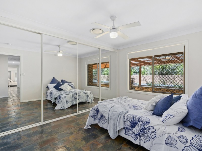 1/16 Dewberry Way, Gaven QLD 4211