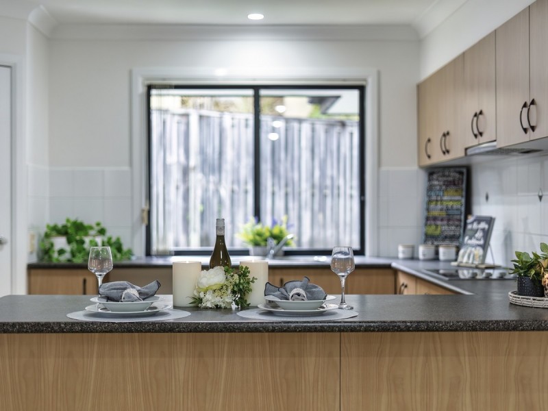 14 Huxley Court, Pacific Pines QLD 4211