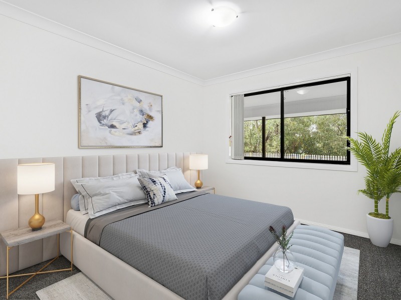 14 Huxley Court, Pacific Pines QLD 4211