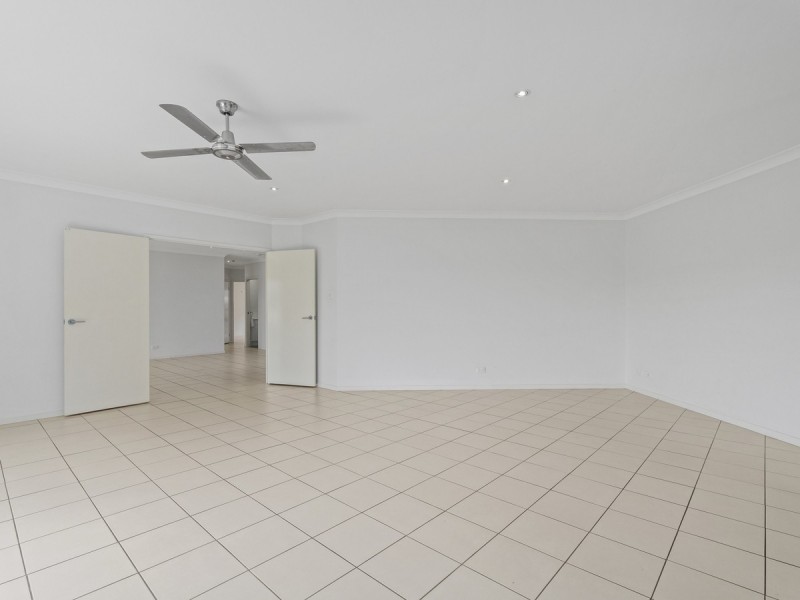 51 Mcauley Parade, Pacific Pines QLD 4211
