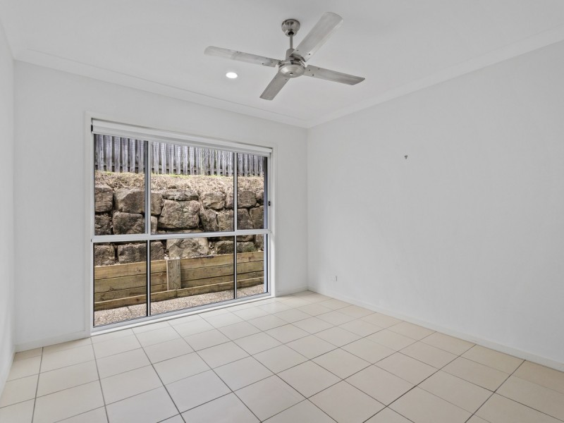 51 Mcauley Parade, Pacific Pines QLD 4211