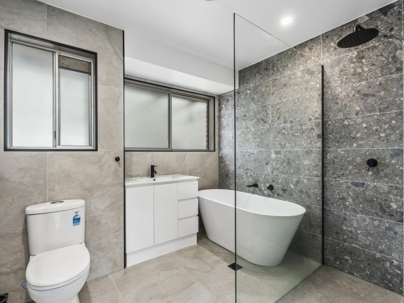 40 Ridgevale Drive, Helensvale QLD 4212