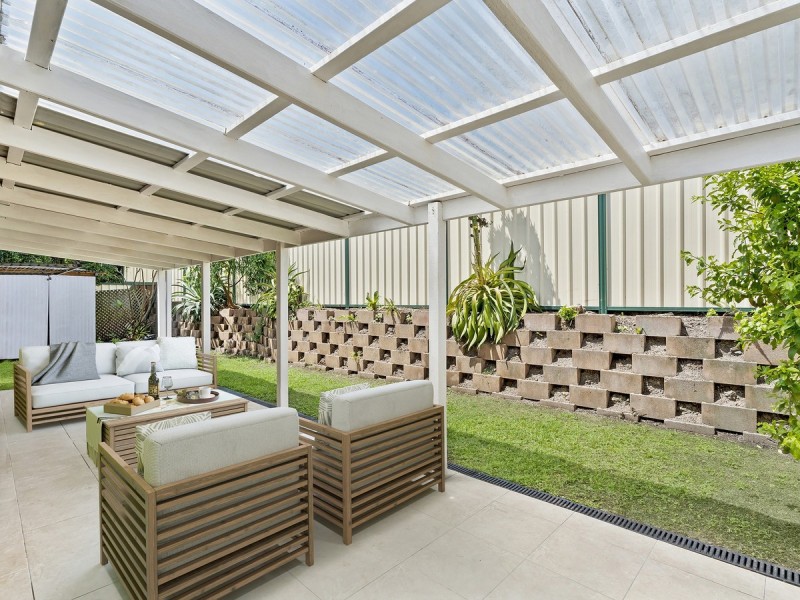 2/12 Illusion Court, Oxenford QLD 4210