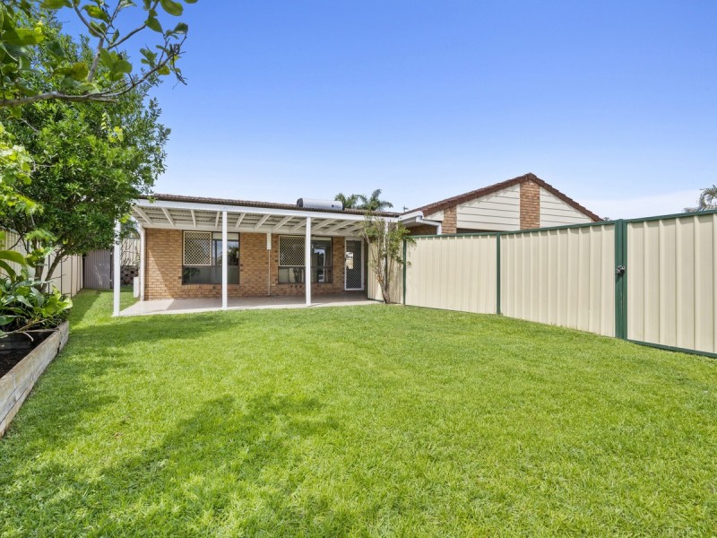 2/12 Illusion Court, Oxenford QLD 4210