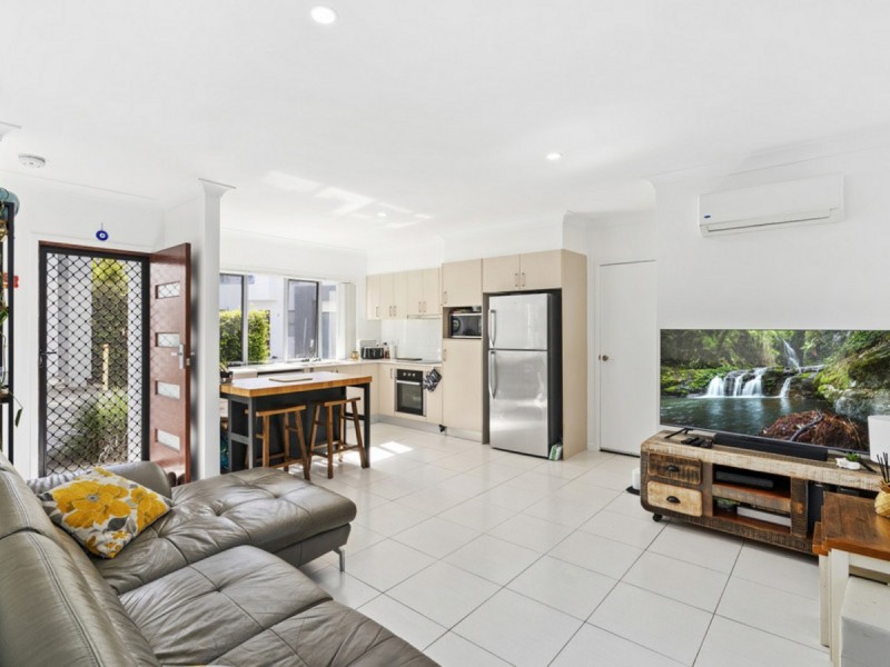 5/20 Careel Close, Helensvale QLD 4212