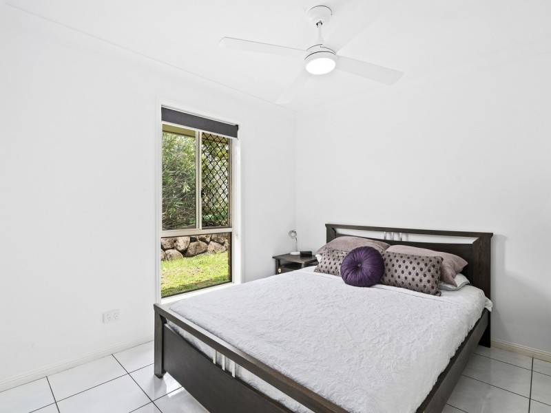 39 Gippsland Drive, Helensvale QLD 4212
