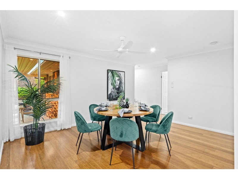 6 Suva Place, Pacific Pines QLD 4211