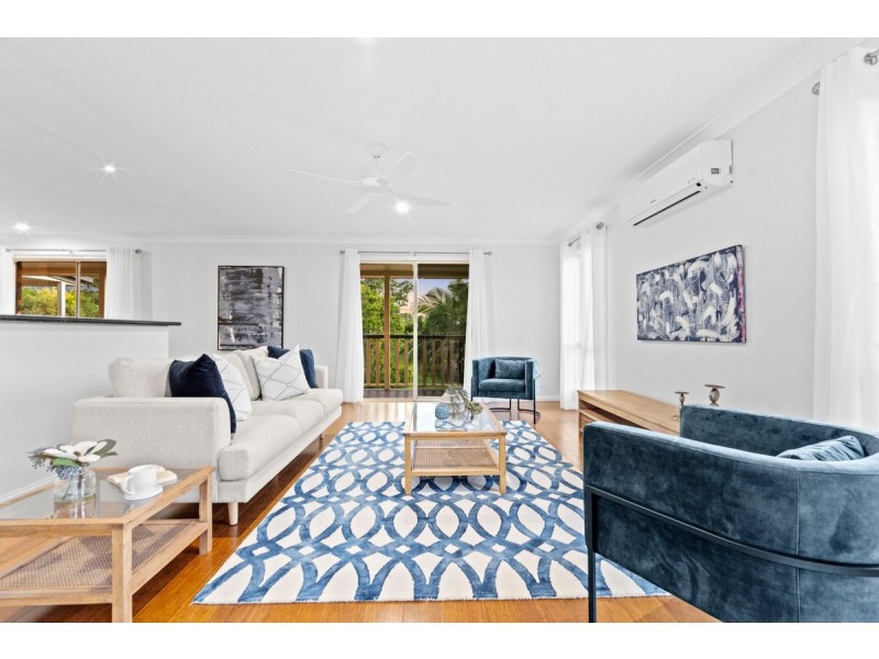 6 Suva Place, Pacific Pines QLD 4211