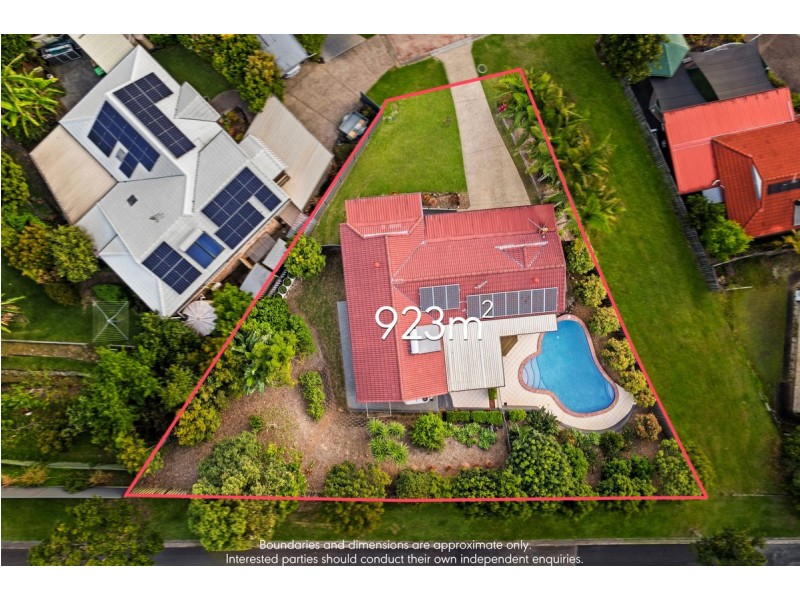 6 Suva Place, Pacific Pines QLD 4211