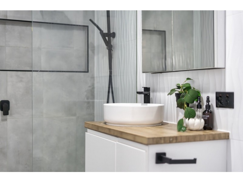 1 Boonah Court, Helensvale QLD 4212