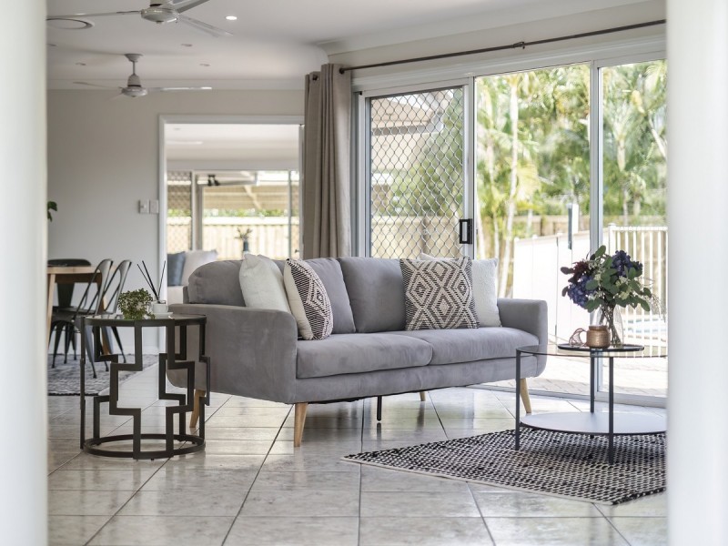 25 Lakeshore Drive, Helensvale QLD 4212