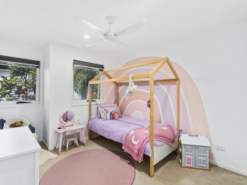 2/14 Careel Close, Helensvale QLD 4212