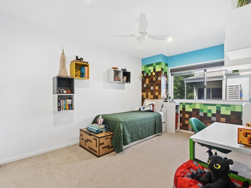 2/14 Careel Close, Helensvale QLD 4212