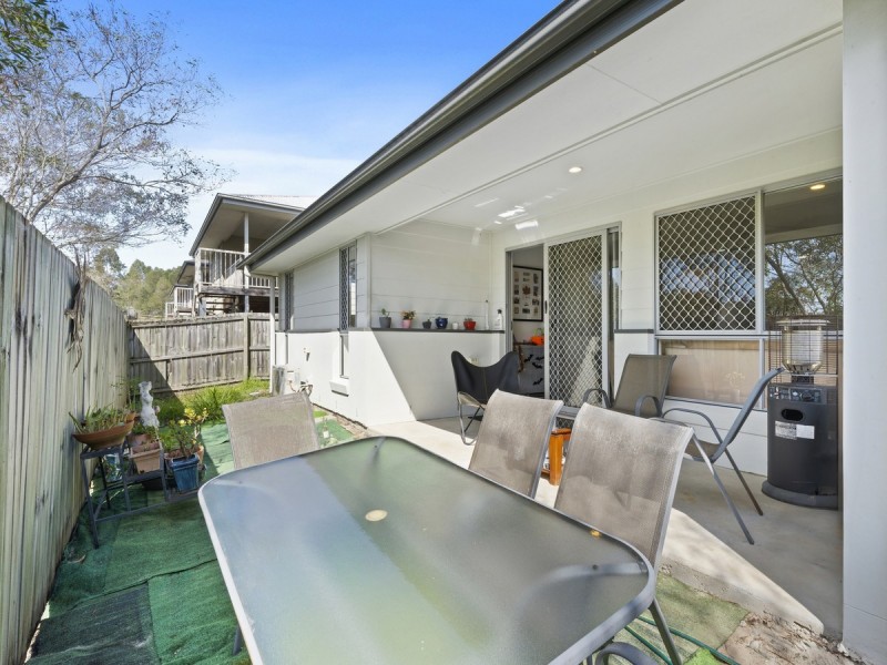 12 Rise Circuit, Pacific Pines QLD 4211