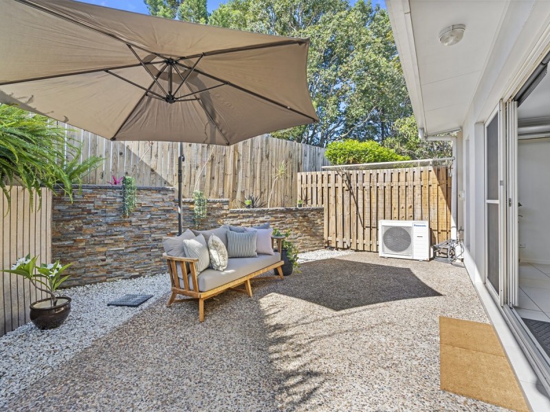 3/49 Usher Avenue, Labrador QLD 4215