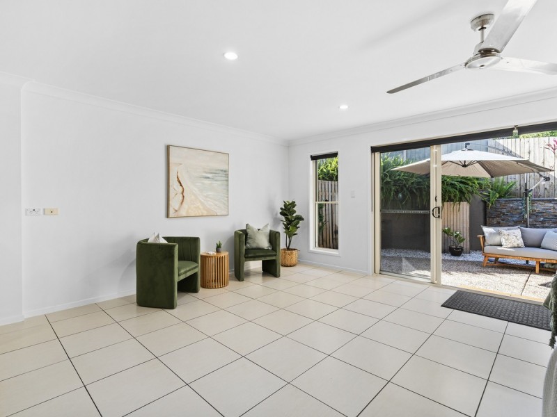 3/49 Usher Avenue, Labrador QLD 4215