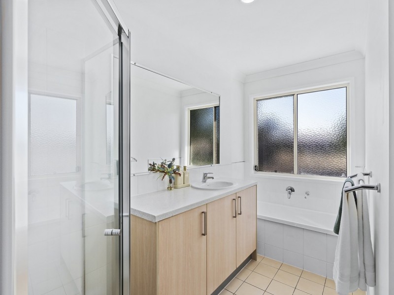 3/49 Usher Avenue, Labrador QLD 4215