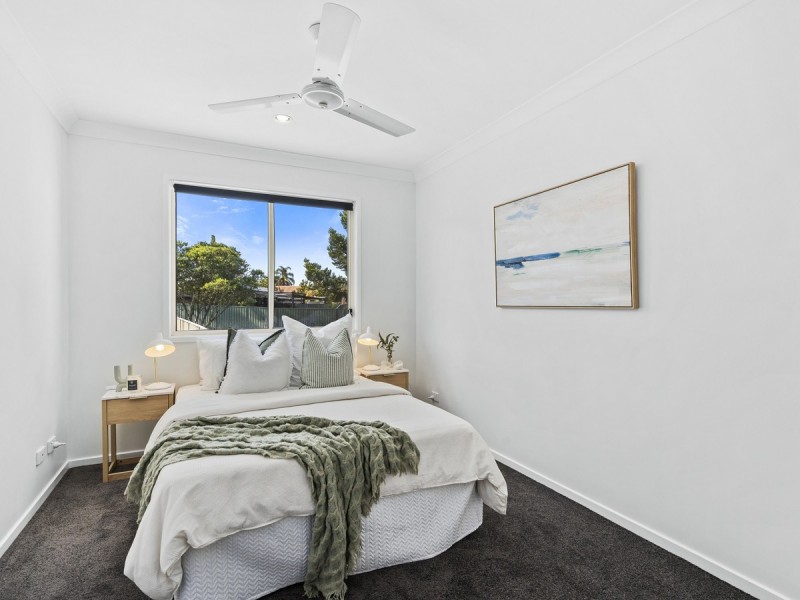 3/49 Usher Avenue, Labrador QLD 4215