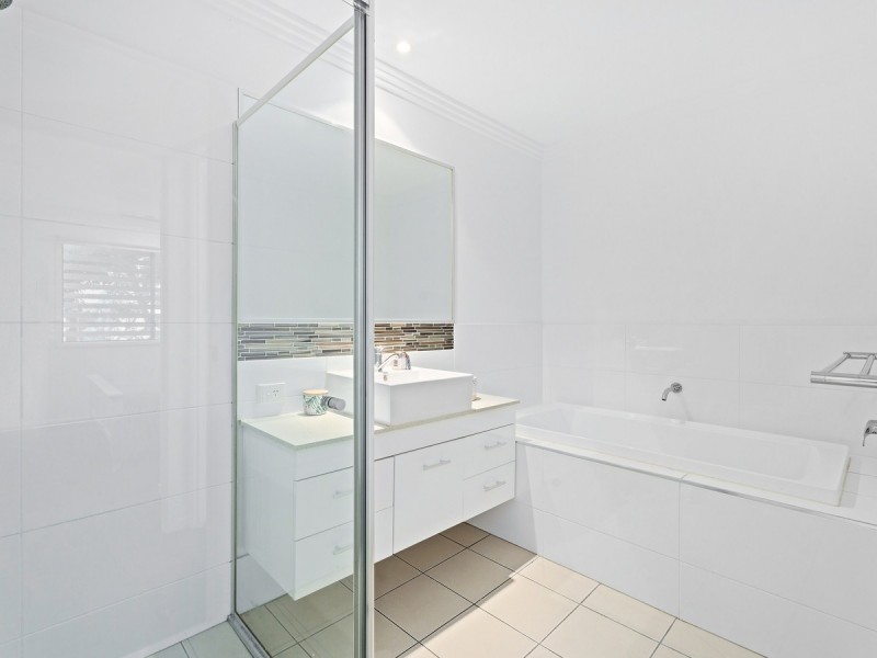 3/10 Careel Close, Helensvale QLD 4212