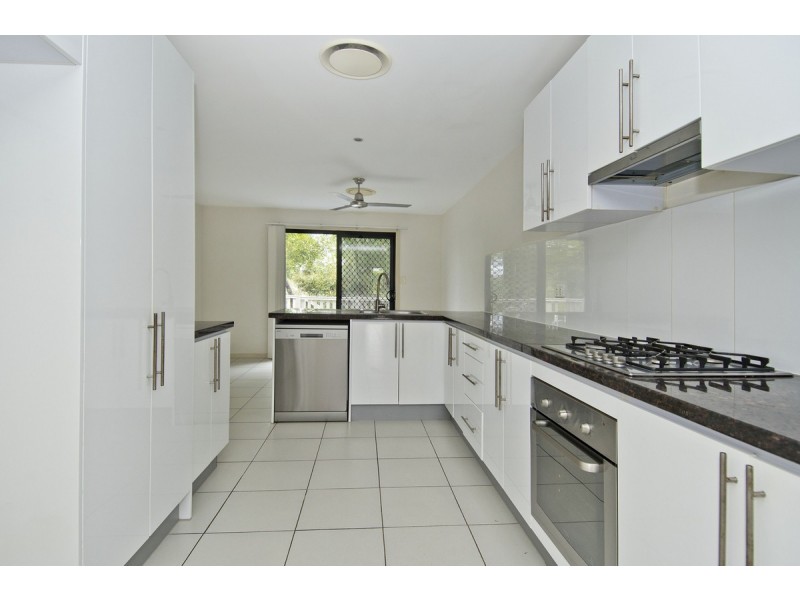 1/4 Carmen Court, Oxenford QLD 4210