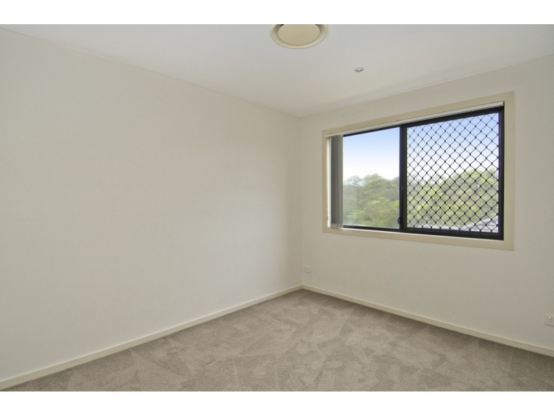 1/4 Carmen Court, Oxenford QLD 4210