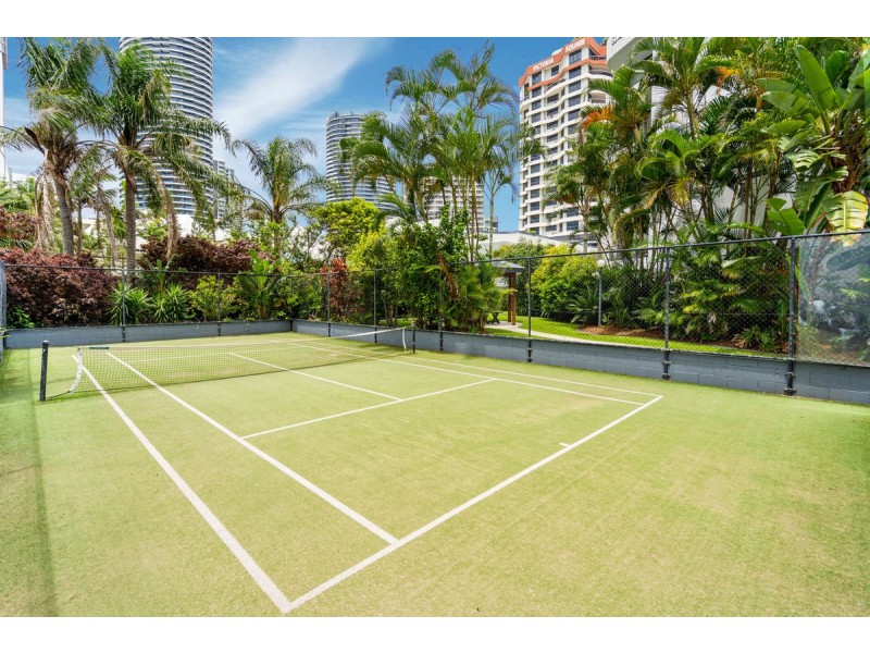 302/8 Albert Avenue, Broadbeach QLD 4218