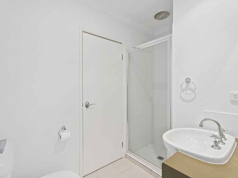 100/1 Sauvignon Parade, Upper Coomera QLD 4209