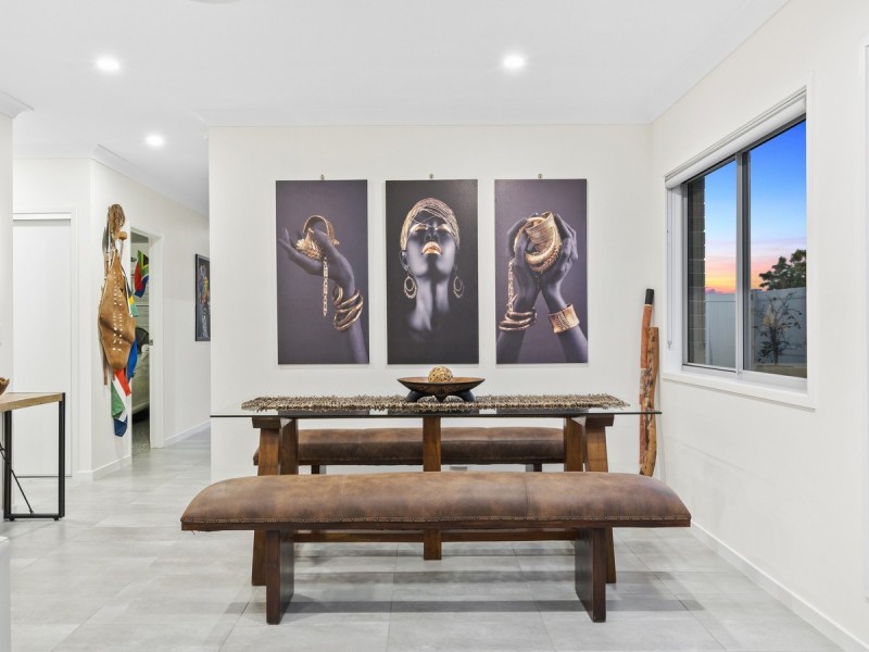 2 Oxenford Place, Oxenford QLD 4210