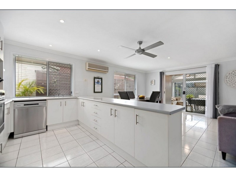 65 Numbat Court East, Coombabah QLD 4216