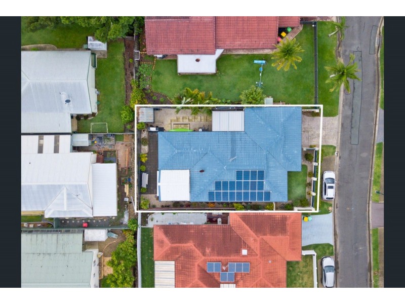 65 Numbat Court East, Coombabah QLD 4216