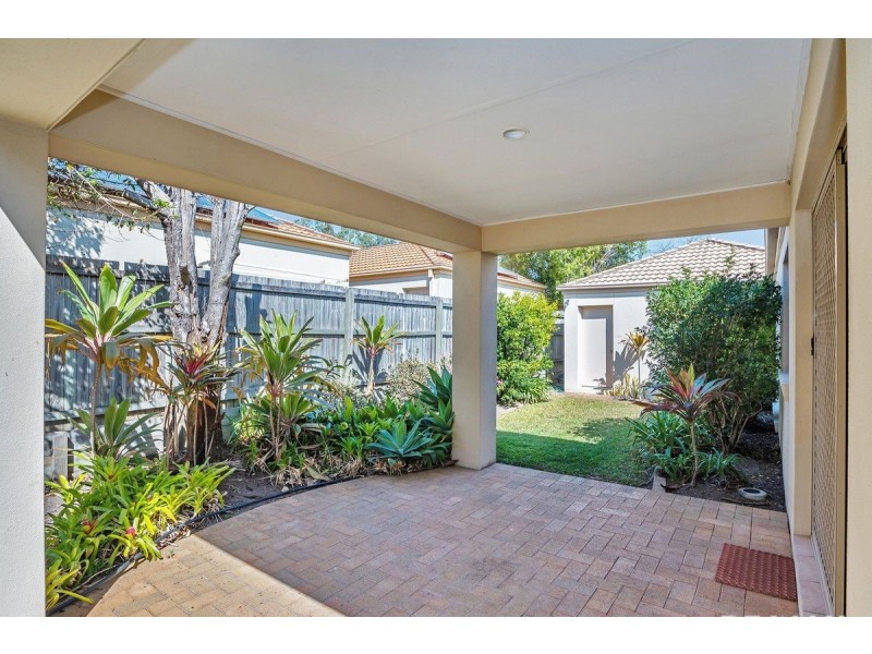 24 Dellwood Circuit, Molendinar QLD 4214