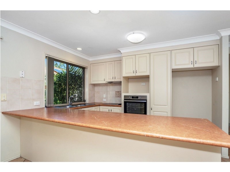 24 Dellwood Circuit, Molendinar QLD 4214