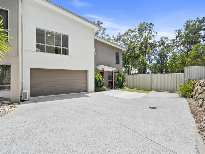 3/1 Aspect Place, Pacific Pines QLD 4211